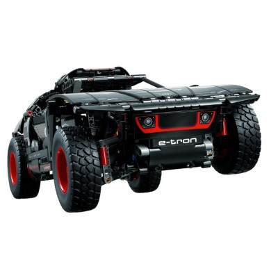 LEGO TECHNIC AUDI RS Q E TRON 42160