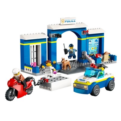 LEGO CITY LA COURSE POURSUITE AU POSTE DE POLICE 60370